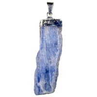 Blue Kyanite Blade Unisex Pendant - Image 3